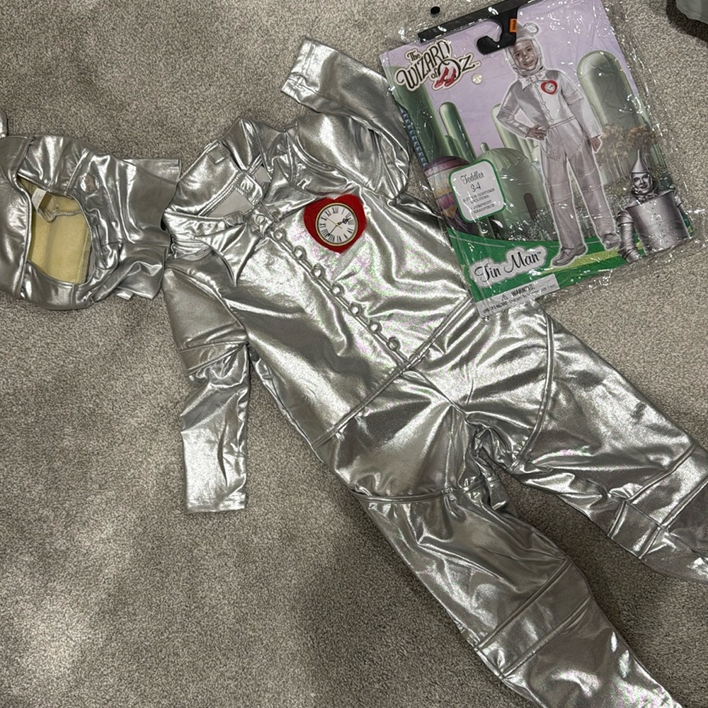 Tin man costume toddler 3-4 worn once